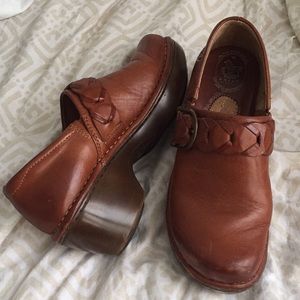 Ariat leather shoes